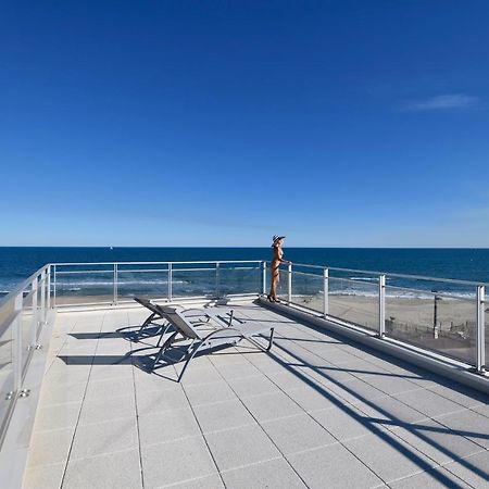 Le Nautilia Residence De Luxe "Reservee Aux Couples" Agde Exterior photo