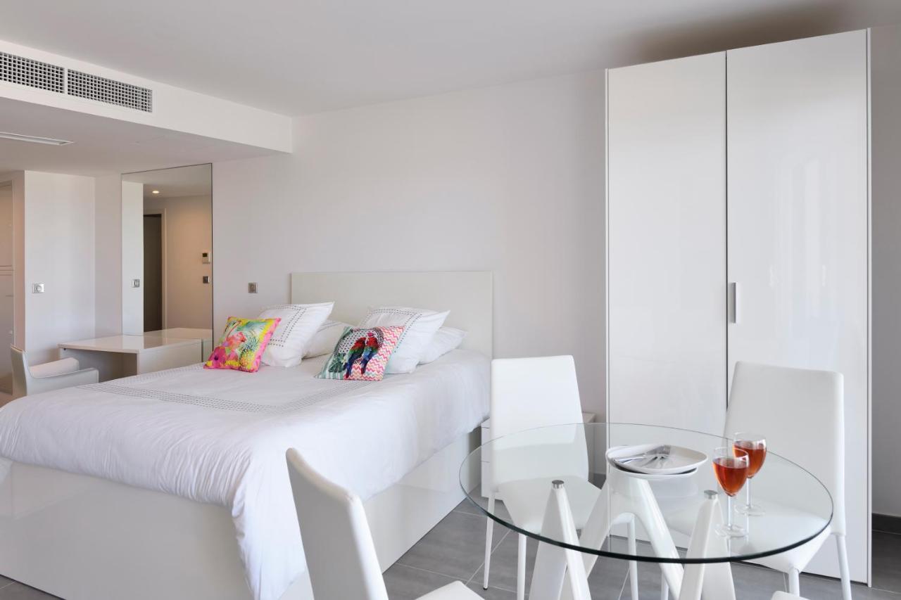 Le Nautilia Residence De Luxe "Reservee Aux Couples" Agde Exterior photo