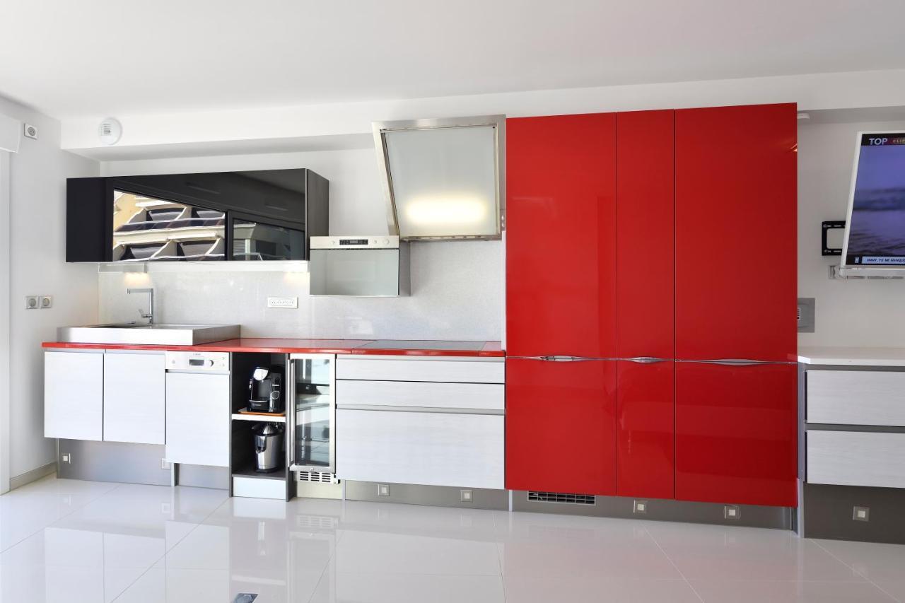 Le Nautilia Residence De Luxe "Reservee Aux Couples" Agde Exterior photo