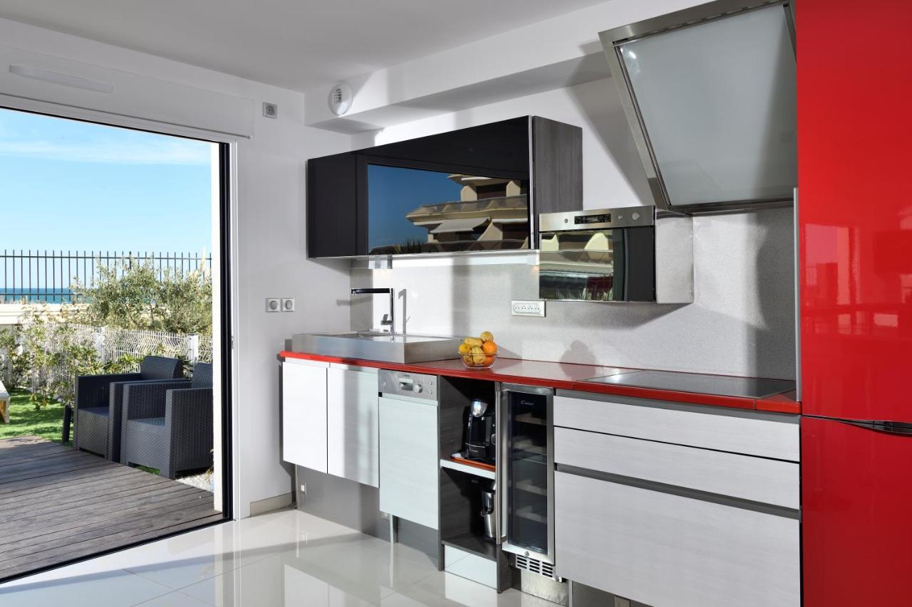 Le Nautilia Residence De Luxe "Reservee Aux Couples" Agde Exterior photo