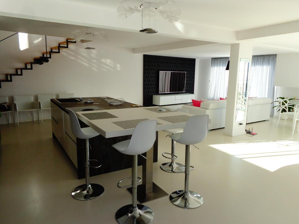 Le Nautilia Residence De Luxe "Reservee Aux Couples" Agde Exterior photo