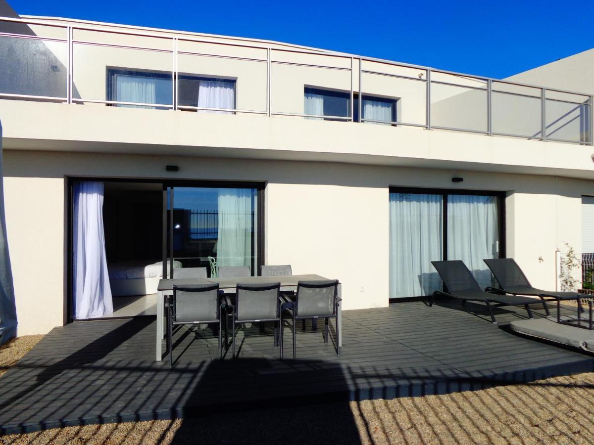 Le Nautilia Residence De Luxe "Reservee Aux Couples" Agde Exterior photo